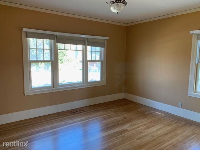Building Photo - 2 br, 1.5 bath House - 29 Humboldt Road
