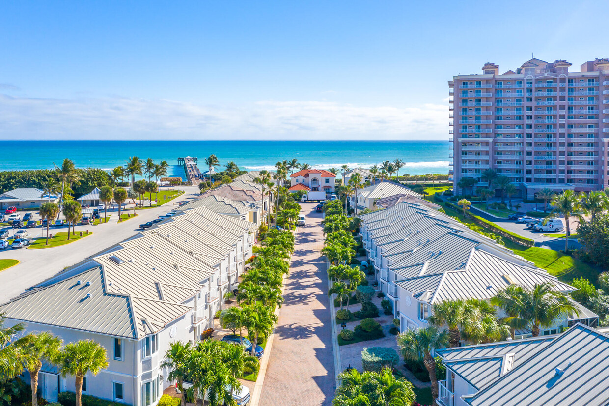 Primary Photo - 774 Seaview Dr