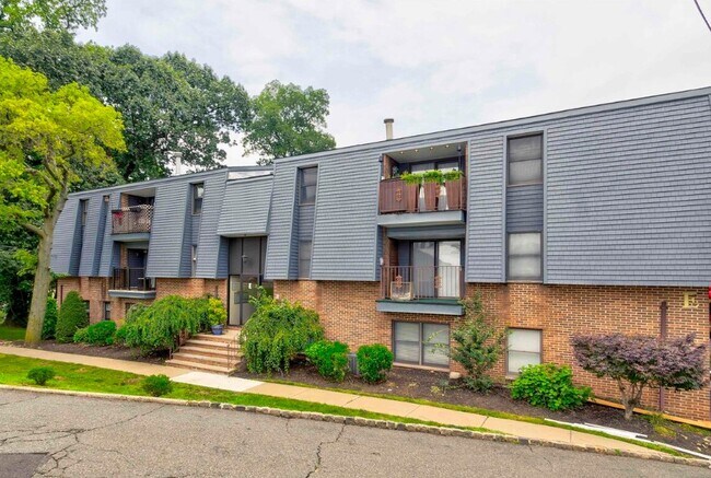 Front Entrance - 700 Schuyler Ave Apartment