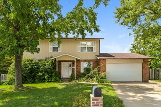Building Photo - 9 Fairgreen Ct