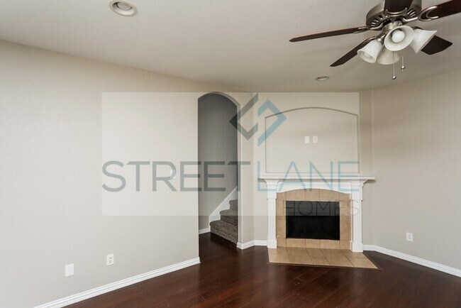 Foto del edificio - REDUCED! - $1000 off First Full Month if a...