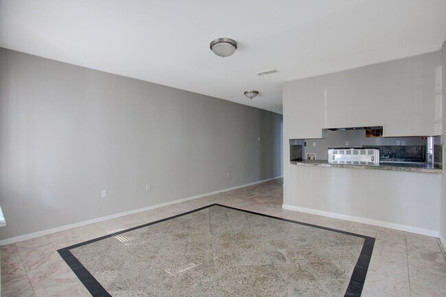 Foto del edificio - 1053 Treadwell St