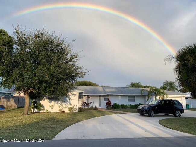 Building Photo - 9 W Point Dr