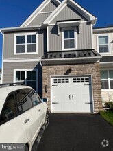 Building Photo - 23 Ironwood Dr