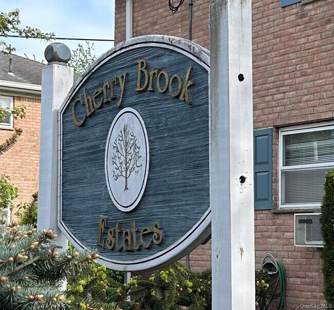 Foto del edificio - 140 Meyer Oval