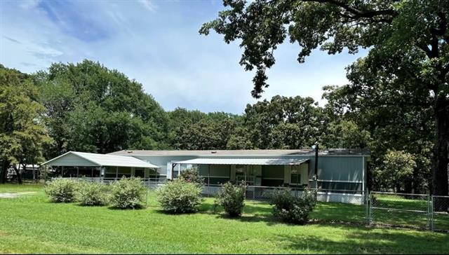 Building Photo - 8102 Carter Dr