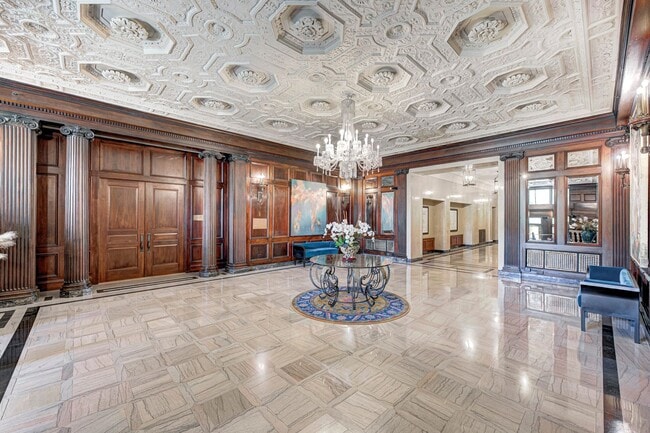 Building Photo - Indianapolis Athletic Club Condo