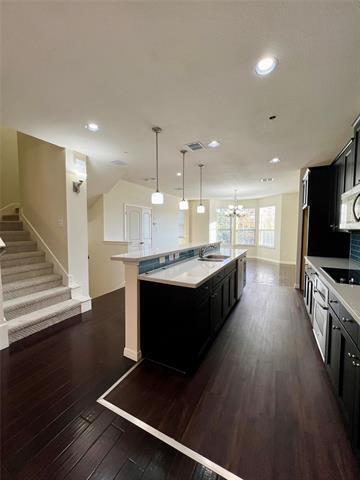 Building Photo - 3932 Amberwood Dr