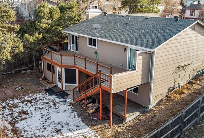 Building Photo - 3060 Maverick Dr