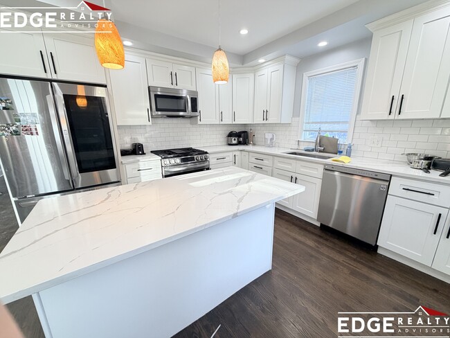 Building Photo - 28 Tremont St