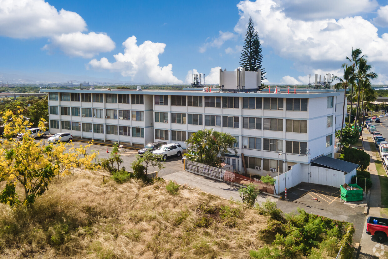 Building Photo - Plantation View Hale