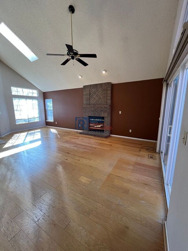 Photo - 8179 Westside St House