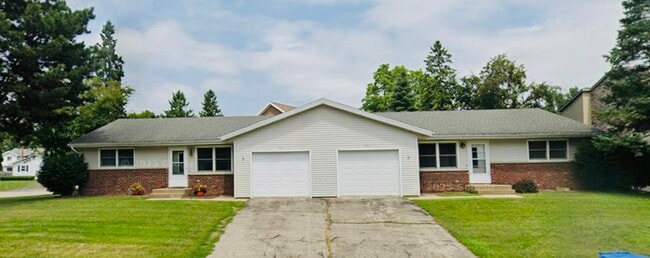 Building Photo - 501 Knightsbridge Rd