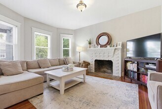 Building Photo - 53 Grampian Way