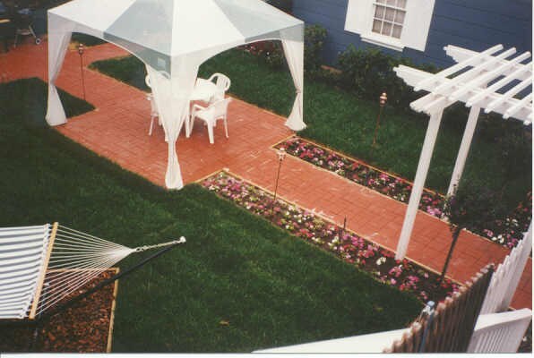 Building Photo - 485 Willow Rd