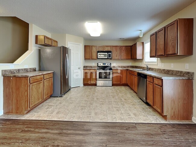 Foto del edificio - 1308 Silver Dr