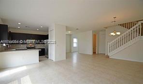 Foto del edificio - 830 NE 191st St