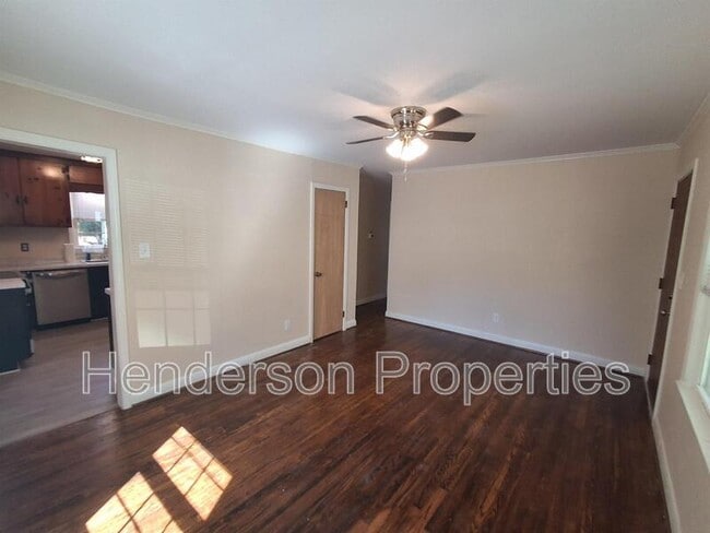 Building Photo - 1317 Ross Dr