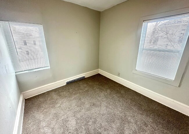 Foto del edificio - 1402 N 21st Ave