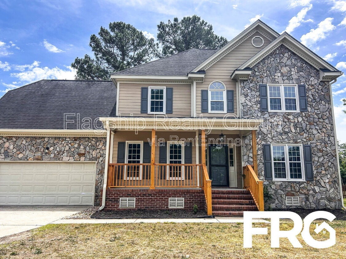 Foto principal - 232 N Marion Dr