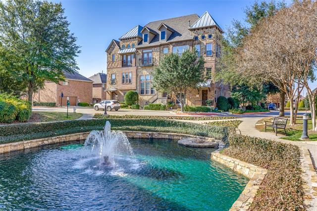 Foto principal - 13621 New Castle Dr