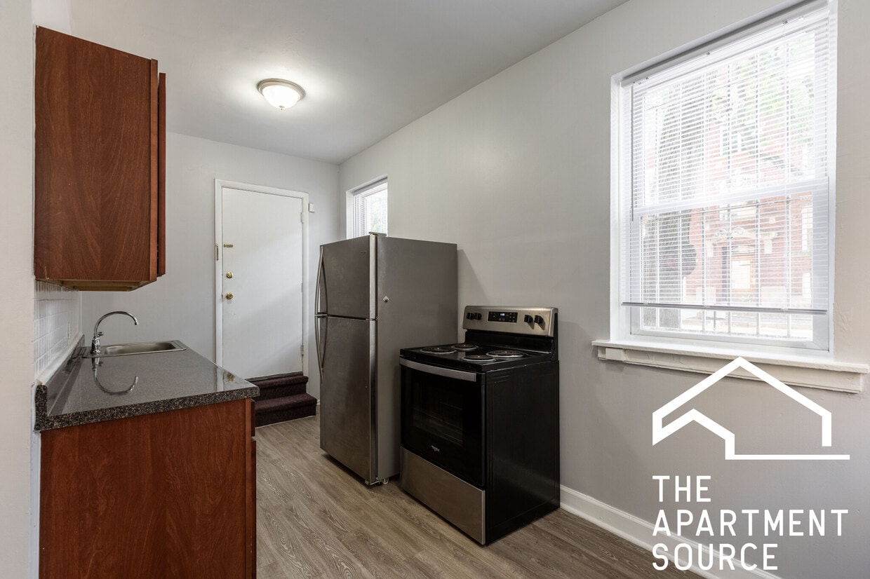 Foto principal - 4503 Malden St