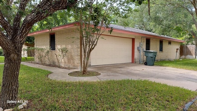Building Photo - 2825 Swiss Pine Ct