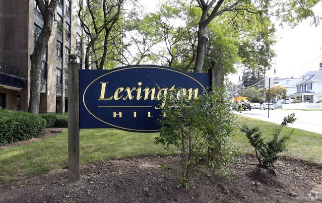 Foto del edificio - Lexington Apartments