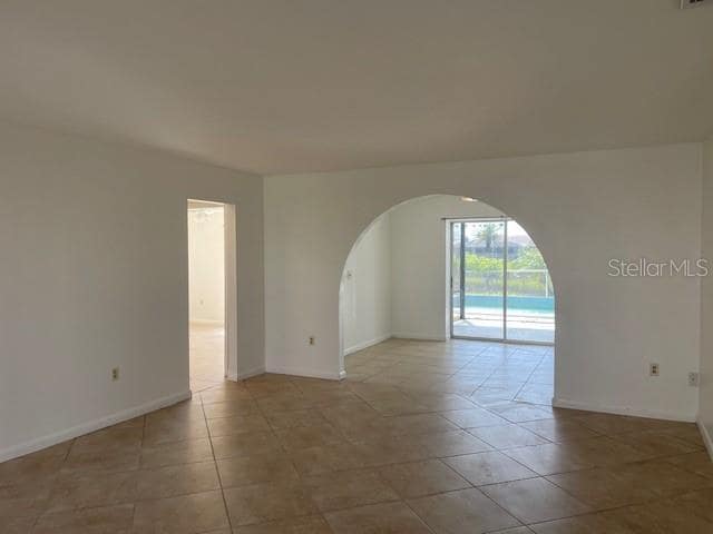 Building Photo - 1708 Claw Ct