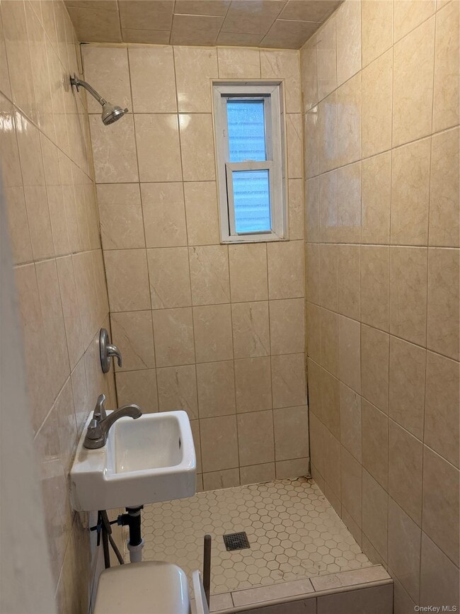 Foto del edificio - 30-21 37th St