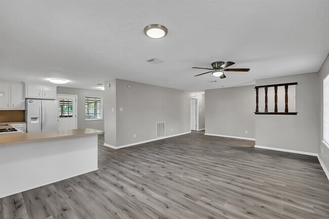 Foto del edificio - 29806 Lazy Ln