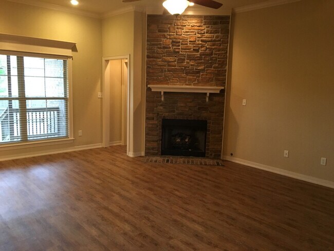 Foto del edificio - Salem Heights Subdivision