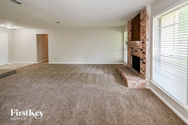 Foto del edificio - 7514 Blanco Pines Dr