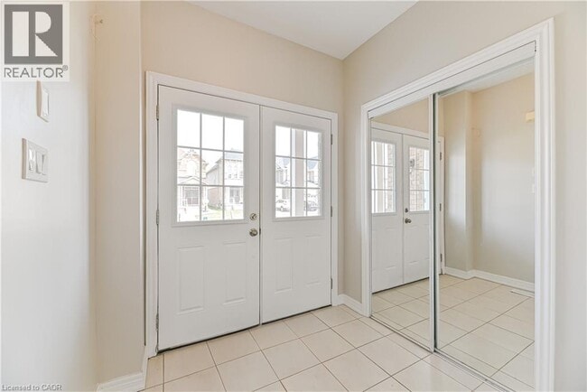 Building Photo - 24 Weatherall Ave