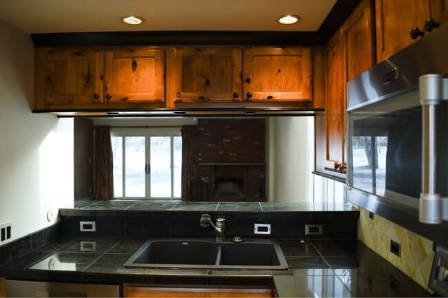 Building Photo - 14913 CO-82