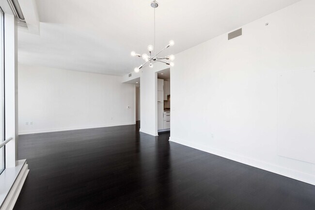 Building Photo - 188 Minna St
