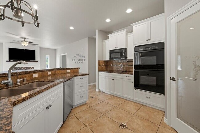 Foto del edificio - 79103 Canyon Meadows Dr