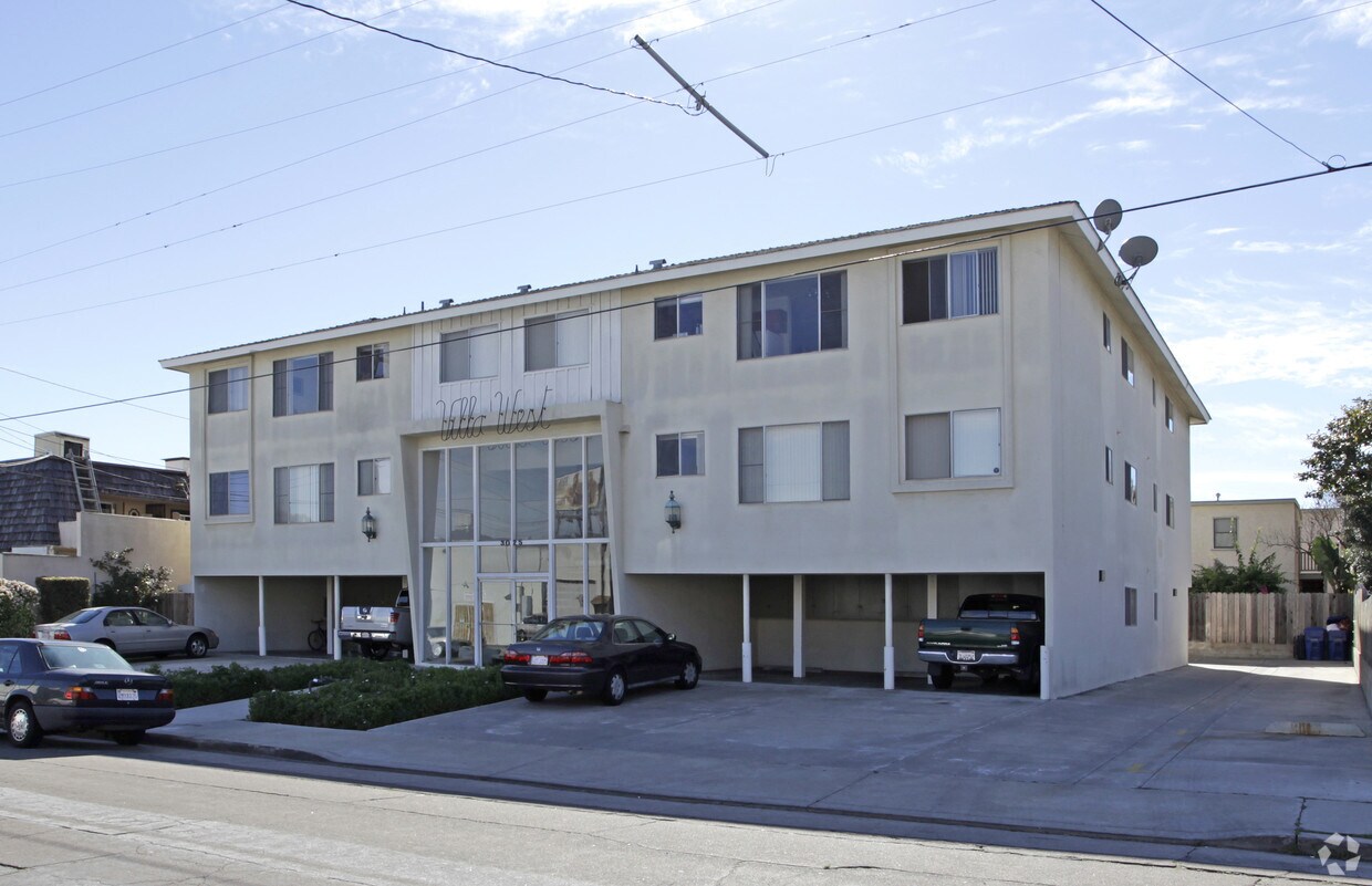 Primary Photo - 3025 Newell St
