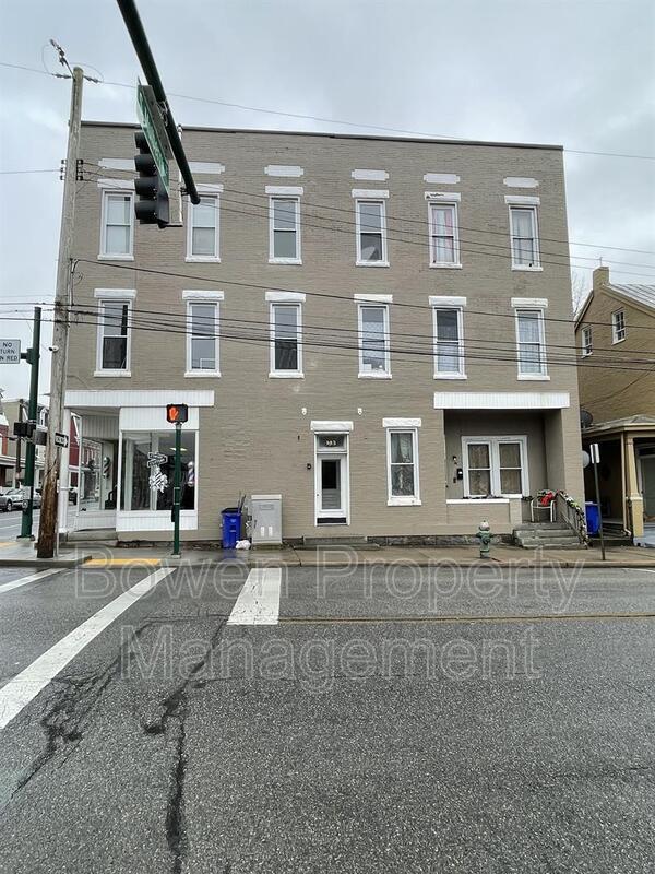 Primary Photo - 143 E Antietam St