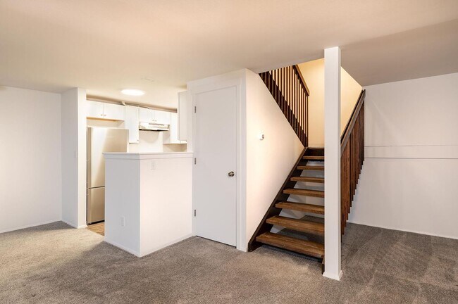 Building Photo - 2 Bedrooms on the Beach, Incredible view! ...