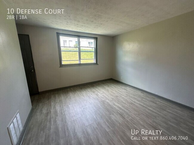 Foto del edificio - 10 Defense Ct