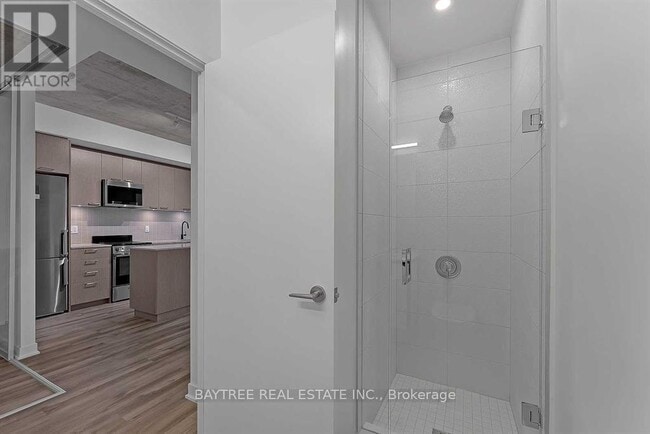 Building Photo - 1808 St Clair Ave W