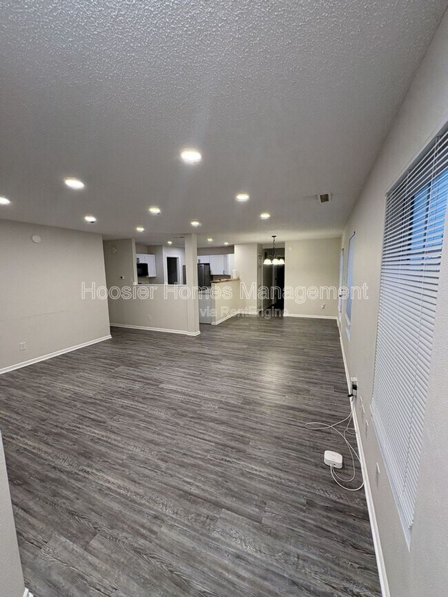 Foto del edificio - 12653 Loyalty Dr