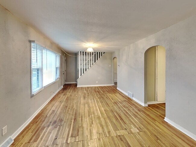Foto del edificio - 2090 Hillview Rd