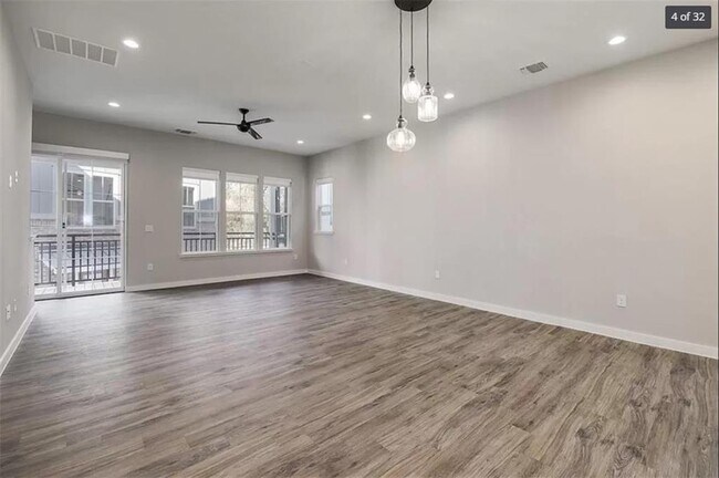 Foto del edificio - 3809 Valley View Rd