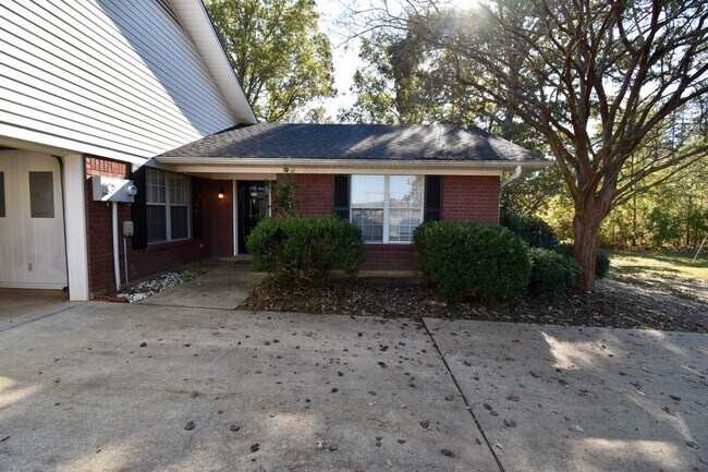 Foto del edificio - 2 Bedroom Duplex in Ruston