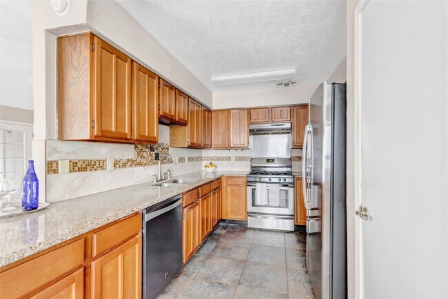 Foto del edificio - 7214 Dogwood Trail Dr