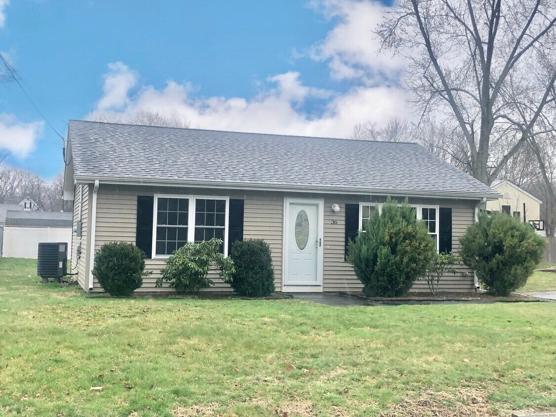 36 King St, Wallingford, CT 06492 House Rental in Wallingford, CT