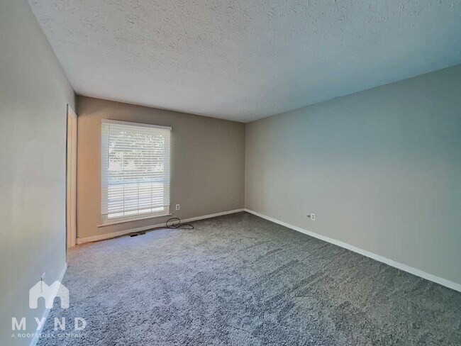 Foto del edificio - 5907 Dunseth Ct