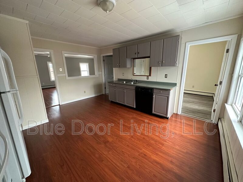 29 Front St, Suncook, NH 03275 House Rental in Suncook, NH